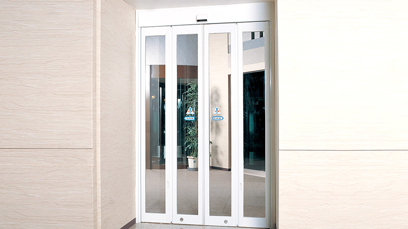 Folding door